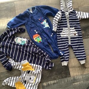 Four 6 month sleepers,  Carters, Pekkle